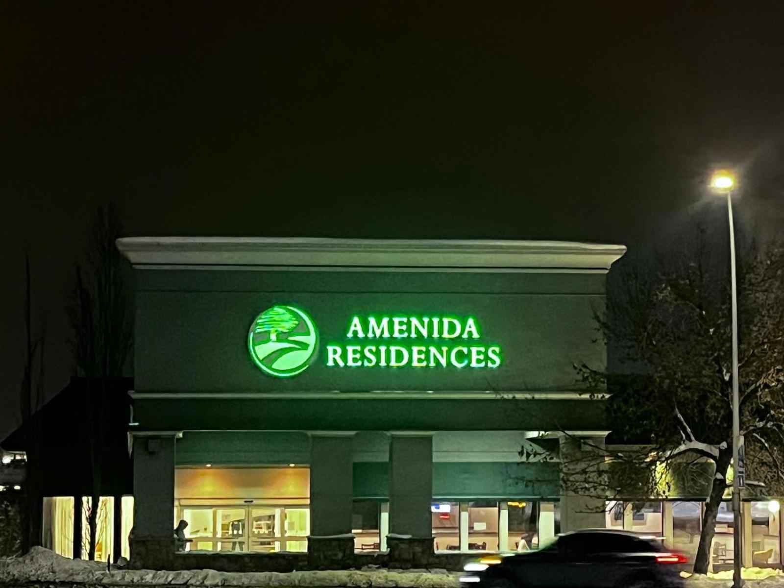 Amenida Residences, Hotel