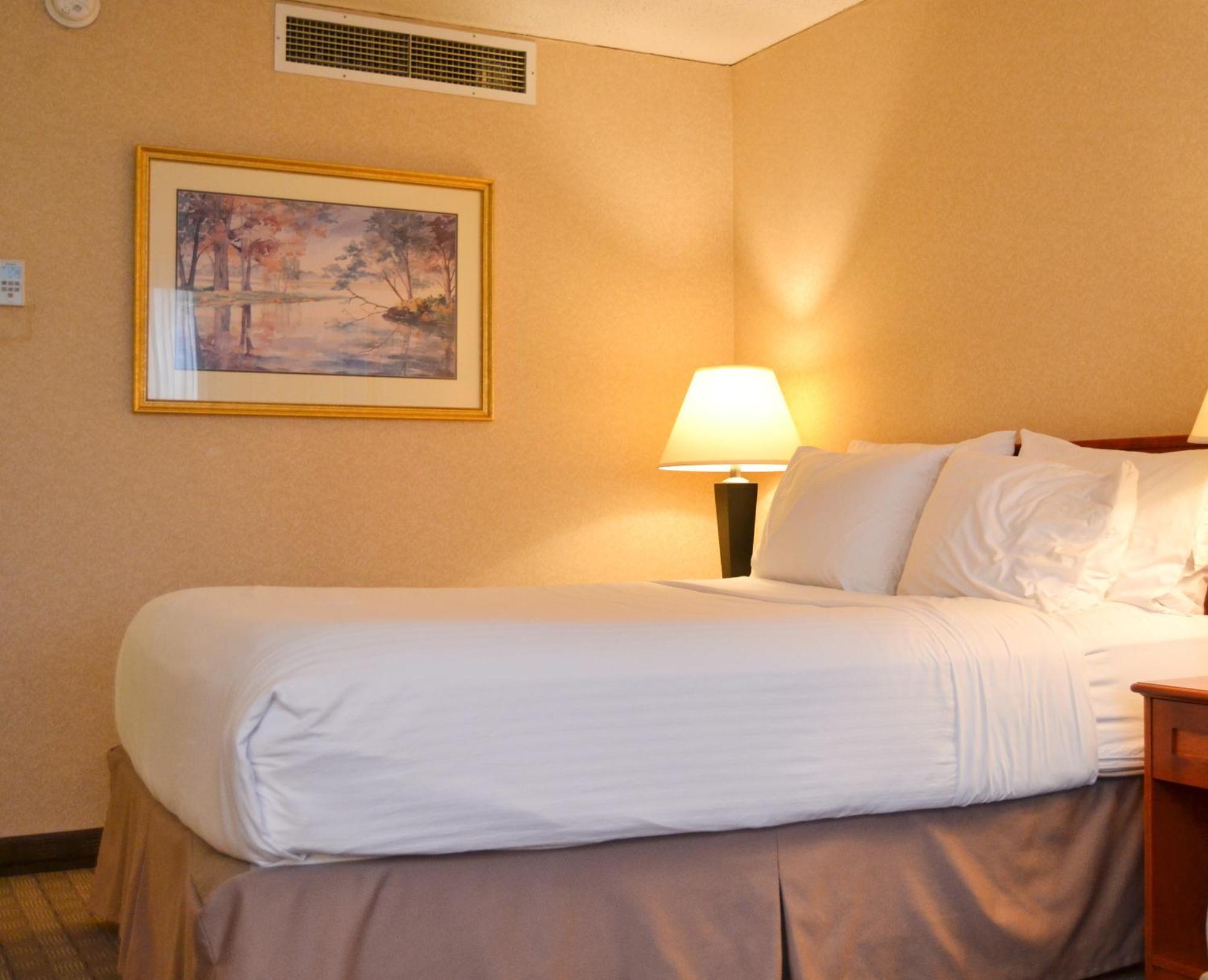 Amenida Residences, 3* Calgary